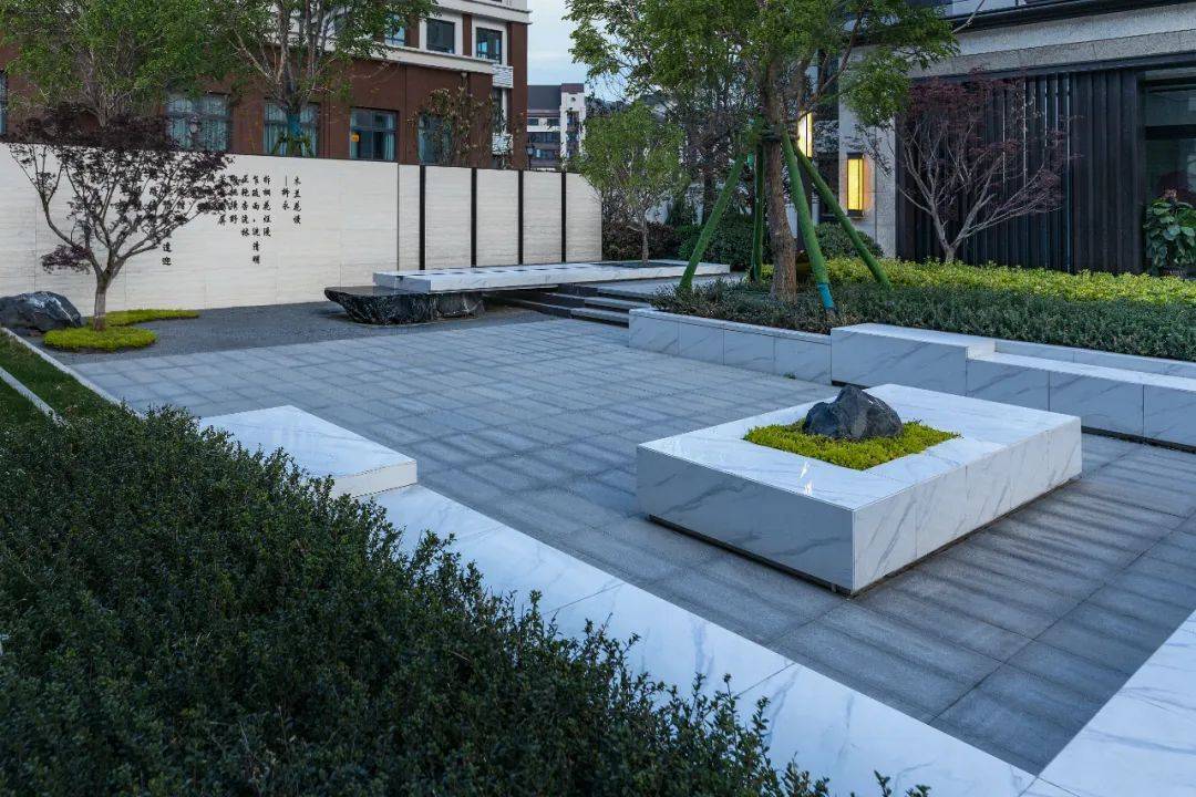 星联·揽月湾 | 实景园林 守护三代人的健康生活_自然_时光_庭院