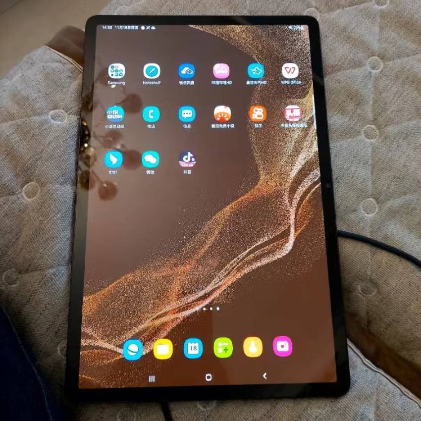 平板三星tab s8 的配置怎么样?值得入手吗?_屏幕_时候_显示