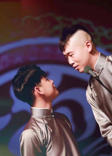 郭德纲说过,张云雷你就是个妖孽,云中惊雷 少年可期_带着_相声_演出