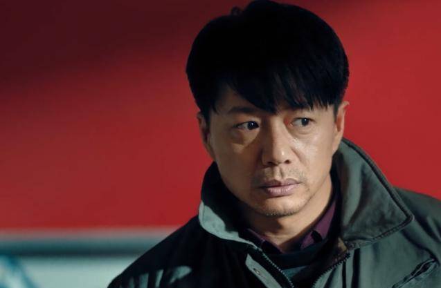 饱受磨难,走上正轨,随时应该反省,老练沉稳的段奕宏,发扬了中华民族