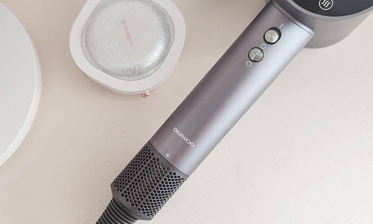 大宇温感高速吹风机:打造完美发型的必备神器