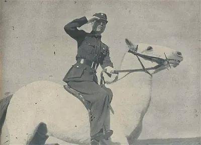 《八佰》中你没发现的9个细节,电影审批号800不是巧合