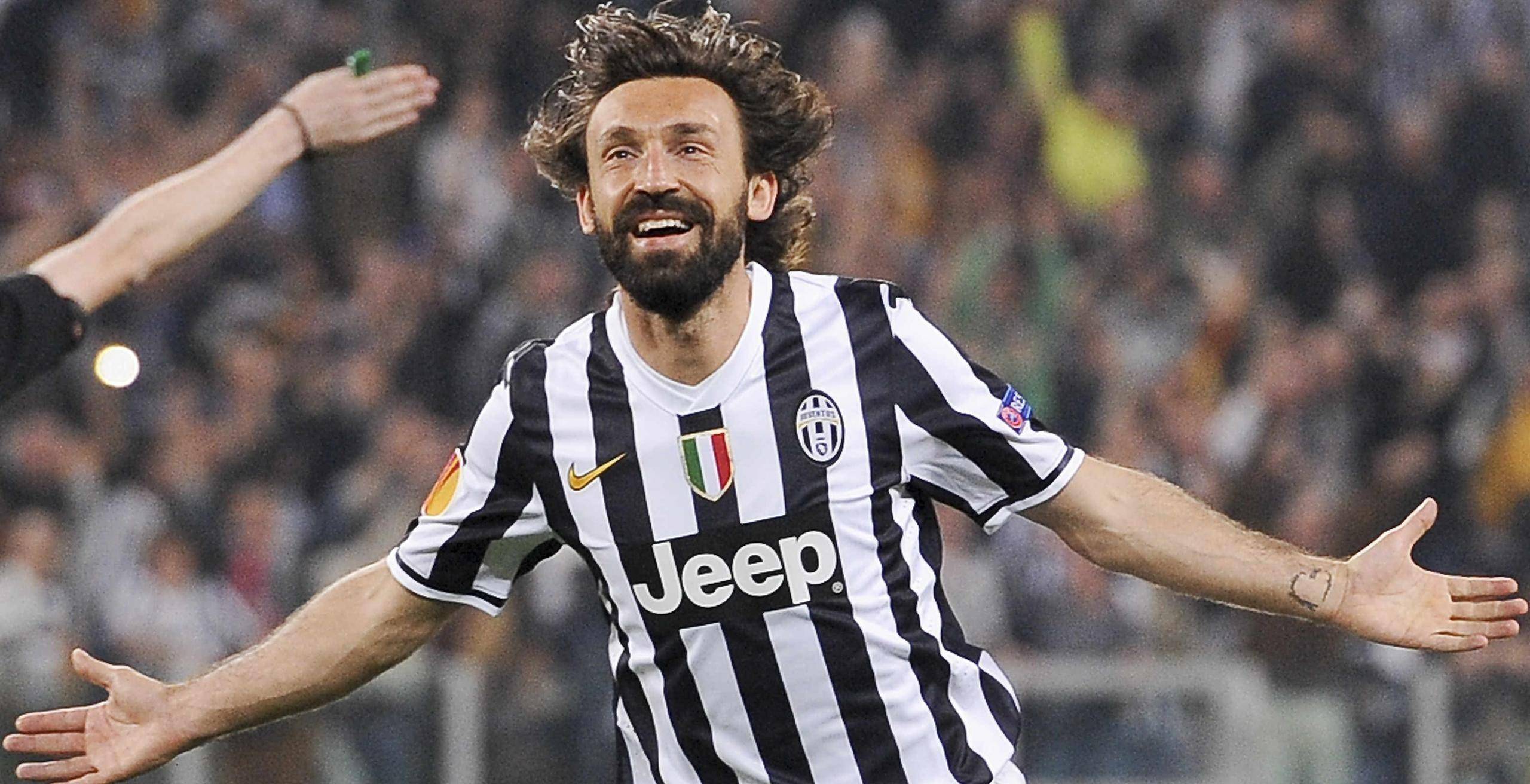 莱万让拜仁赚翻,皮尔洛让米兰最后悔_赛季_联赛_梅西