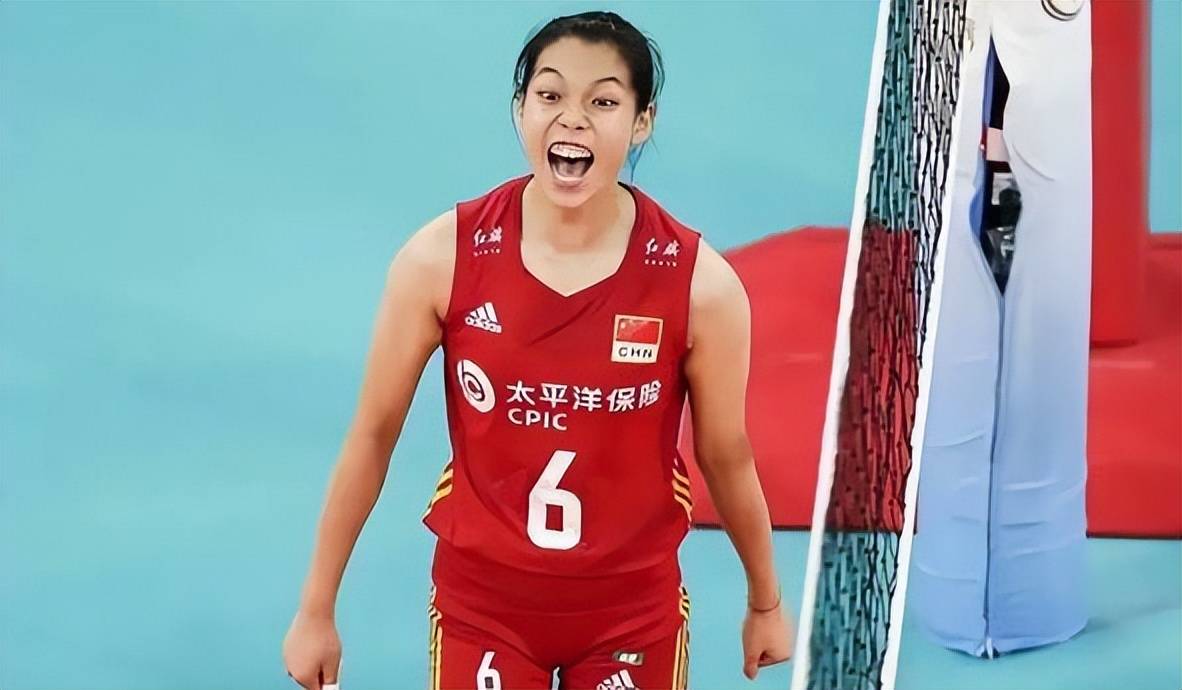 真强,中国女排又出新星,00后新朱婷独揽两项大奖并带队夺世界冠军