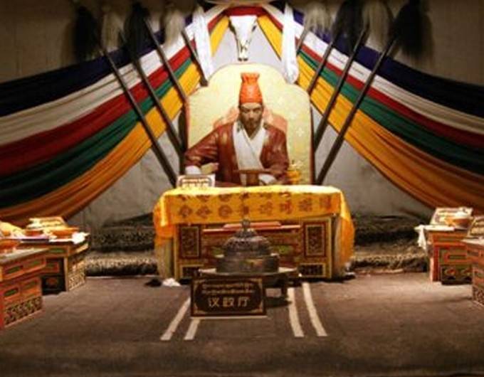 武则天:吐蕃大将太厉害,咋办?大臣:每年派和平使者,此人必死