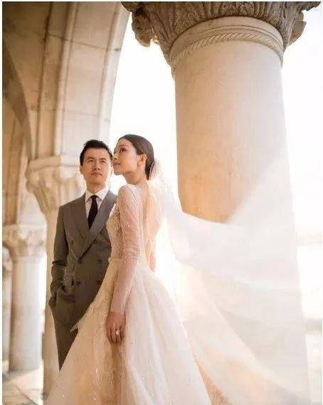 31岁"靓模始祖"曾是杨颖闺蜜嫁"富三代"老公升级人妻_文咏珊_吴启楠