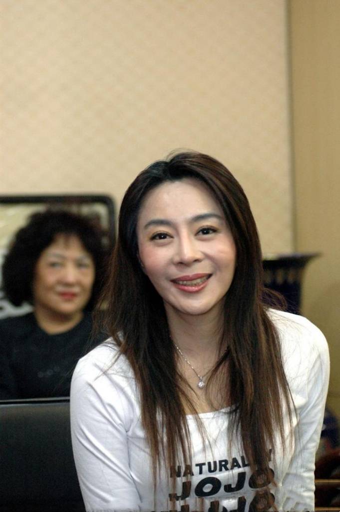 刘德华公开的唯一女友,出书8万字50张彩照揭开他秘密,令人吃惊_女人