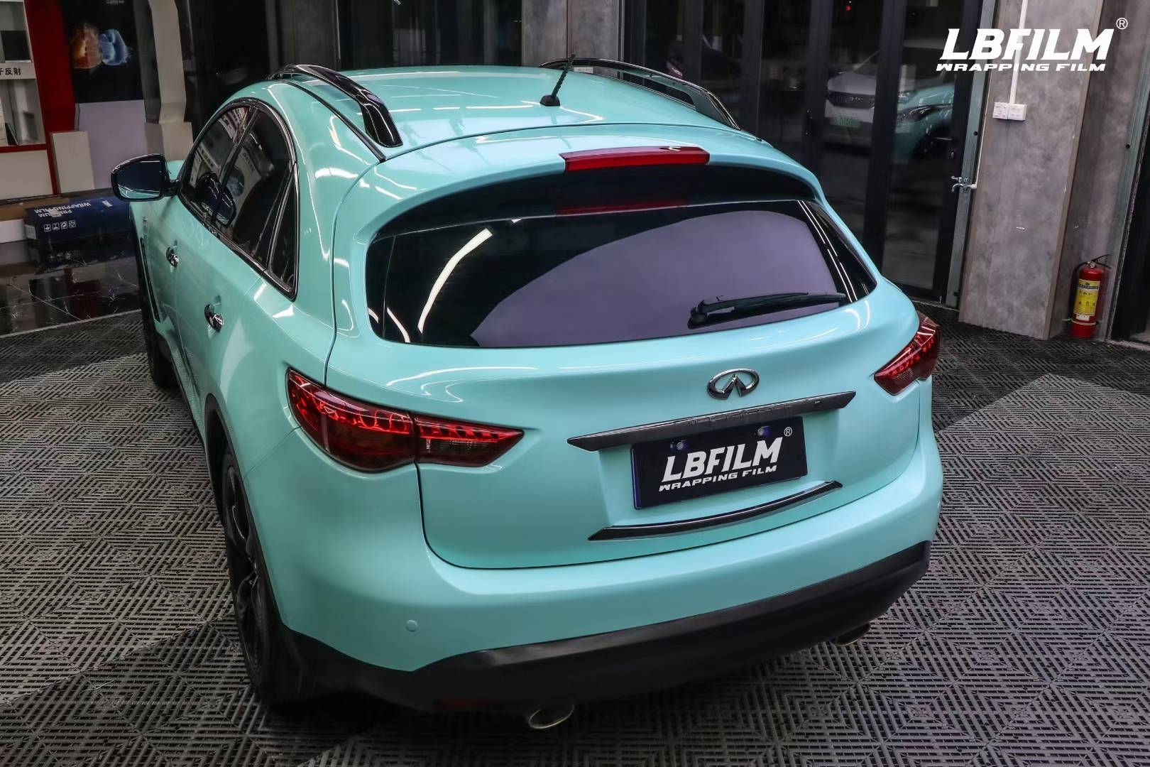 英菲尼迪qx50-lb改色膜高亮蒂芙尼,看一眼就被惊艳到_搜狐汽车_搜狐网