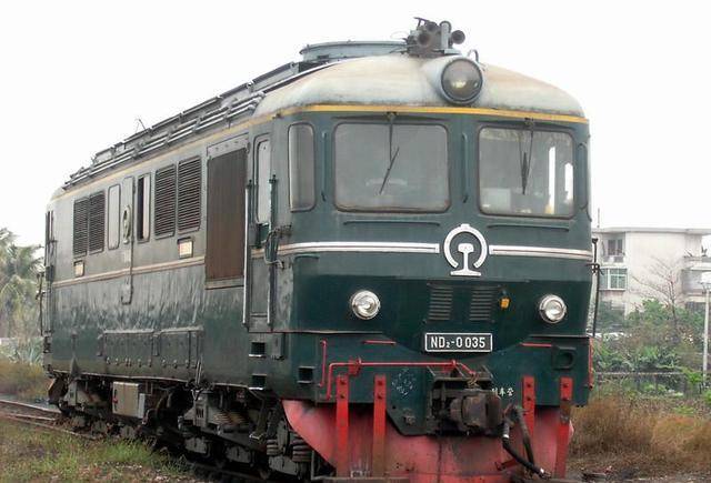 回顾罗马尼亚6g1型电力机车的故事:达契亚机车,如流星一闪而过_搜狐