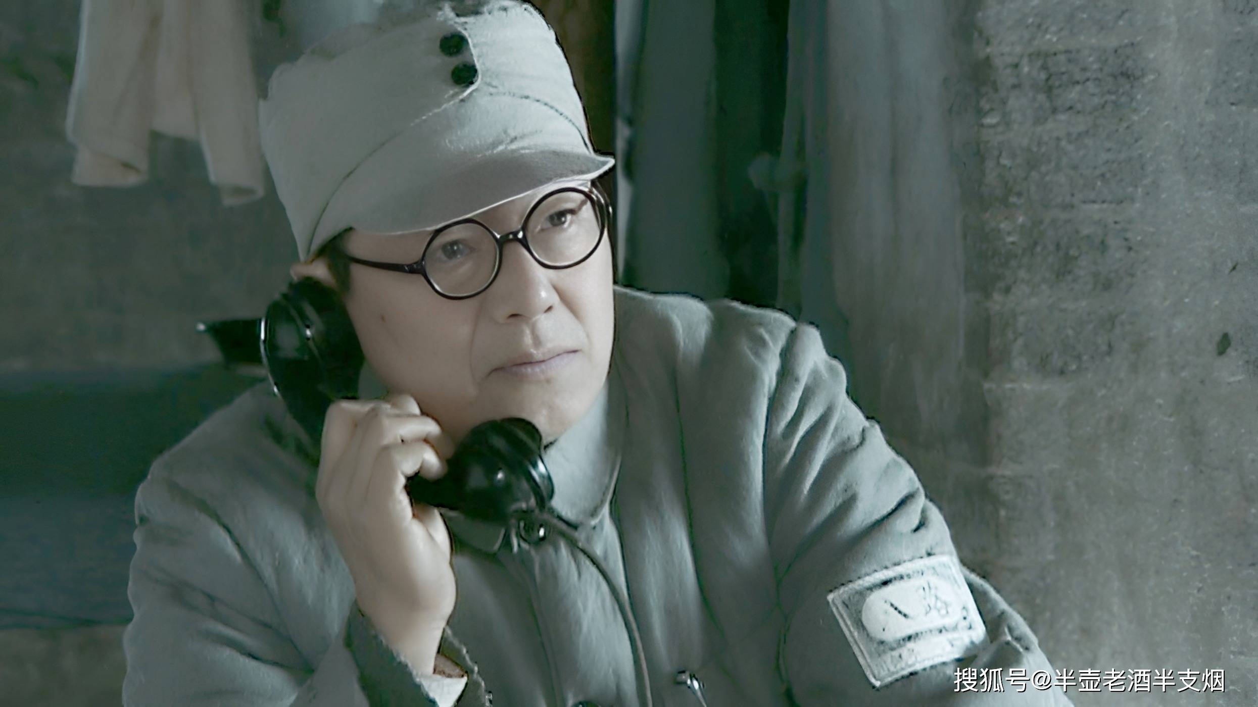 鏖战关家垴:刘师长巧用土工计,手榴弹炸碎冈崎谦受,挖战壕的不是