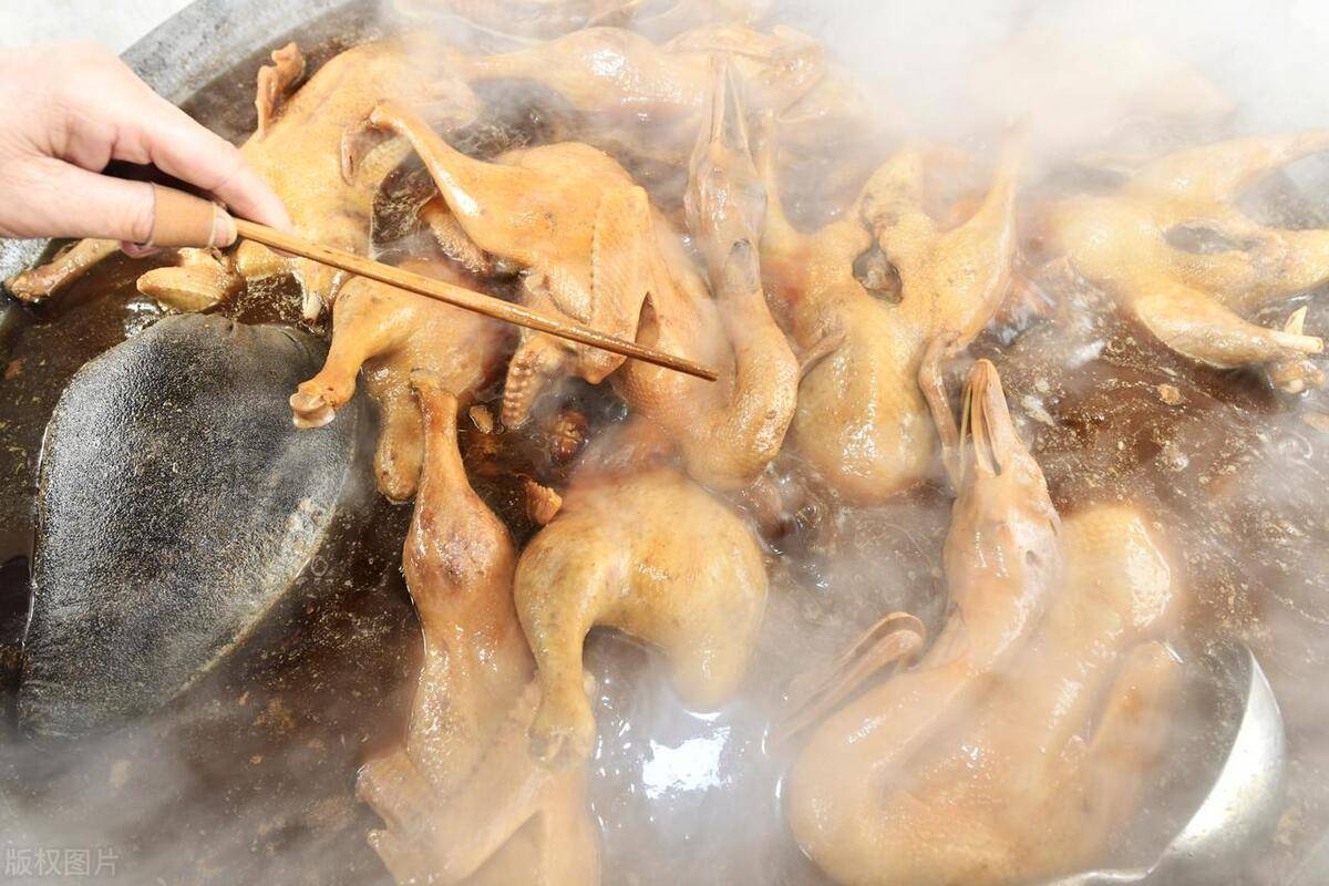 中元节来了,鬼节习俗与食俗知多少?看看你的家乡都吃什么?