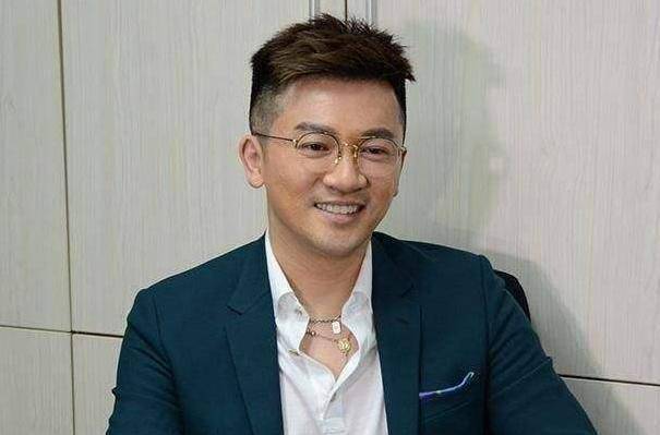 这几对同龄人面相差的未免太多_宋小宝_郭德纲_生人