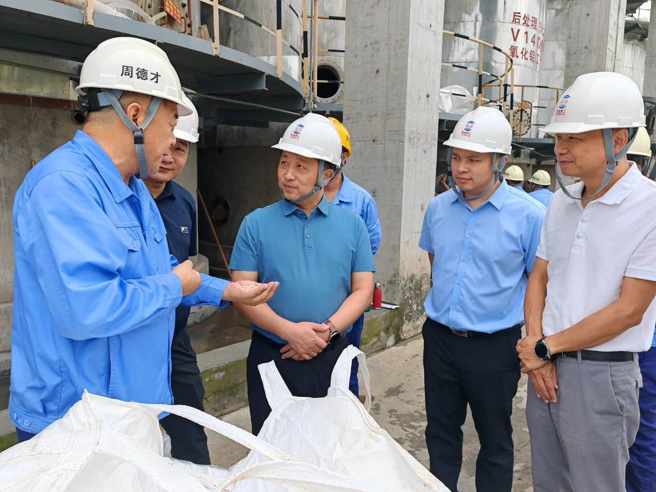 清镇市长吴永康率队赴四川省,重庆市招商考察_合作_进行_双方