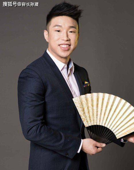 当然,与岳云鹏,张云雷,孟鹤堂等相比,烧饼确实不是那么出名