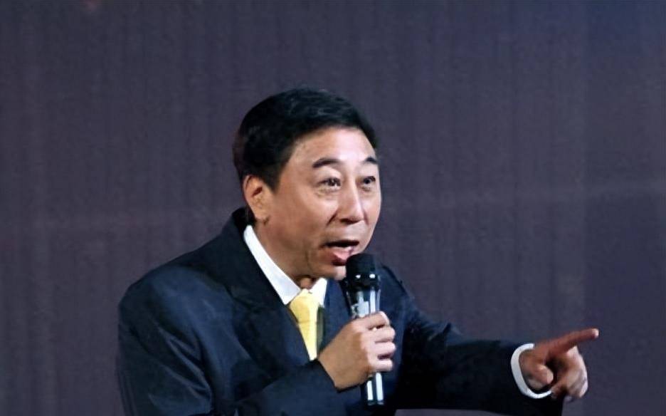 30年后,冯巩和冯小刚的友谊这么好?_电影史_专场_葛优