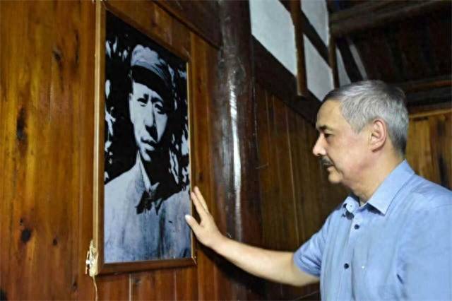 俄罗斯人,另一个身份却让人意外:刘少奇的亲孙子_阿廖沙_刘允斌_老人