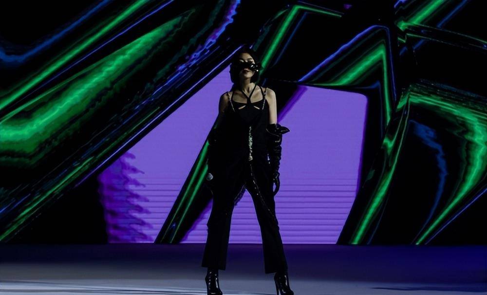 ai通过学习jasminesokko歌曲的节奏和歌词生成动态图像人工智能的参与