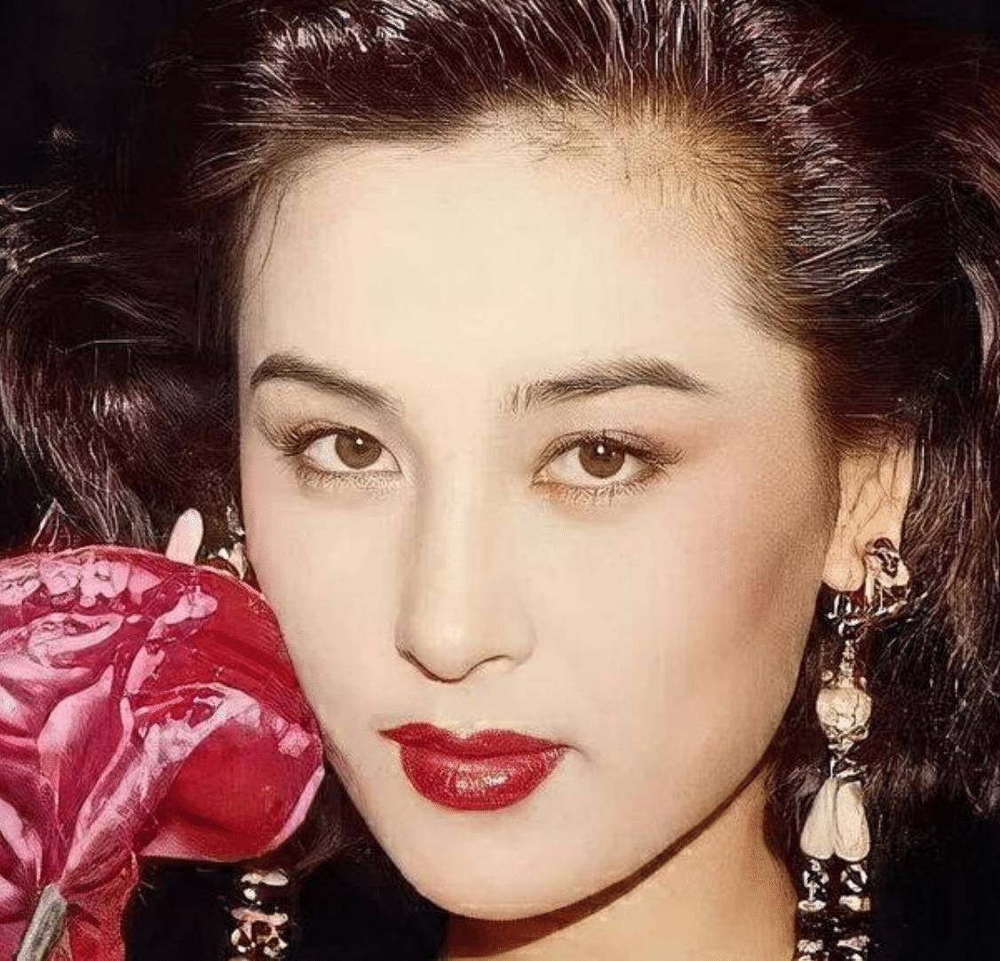 初代国模现状如何?