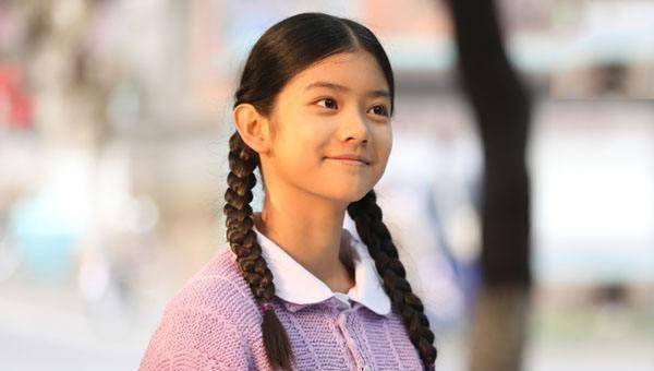 她是《大江大河》里王凯的妻子,也是《外滩钟声》里俞灏明的女儿