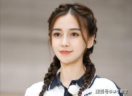 杨颖经纪人否认退出《跑男》,演艺事业不开花,怎么会