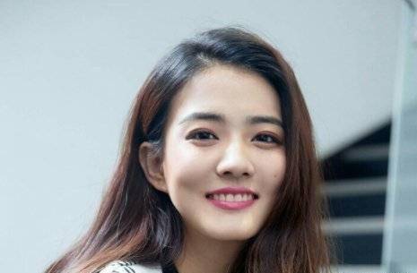 靳东宁付违约金,也不愿与她一起拍戏,她究竟是谁?_徐璐_合作_口碑