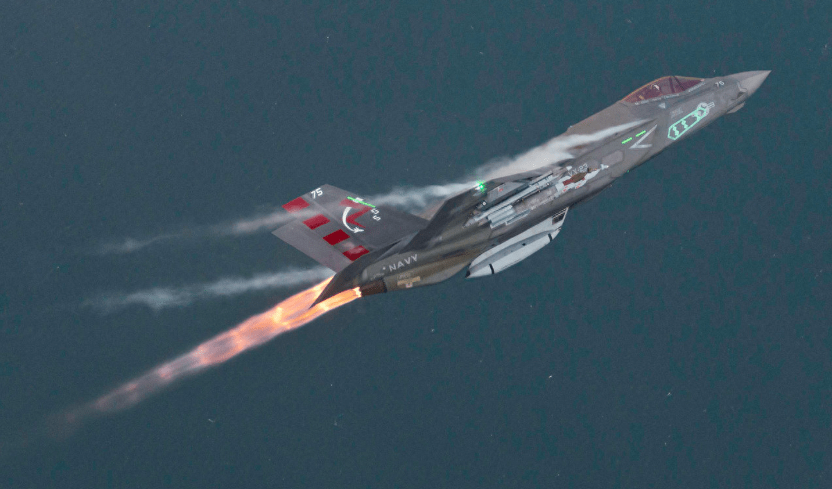 Lockheed Martin F-35 Lightning II visual data 2