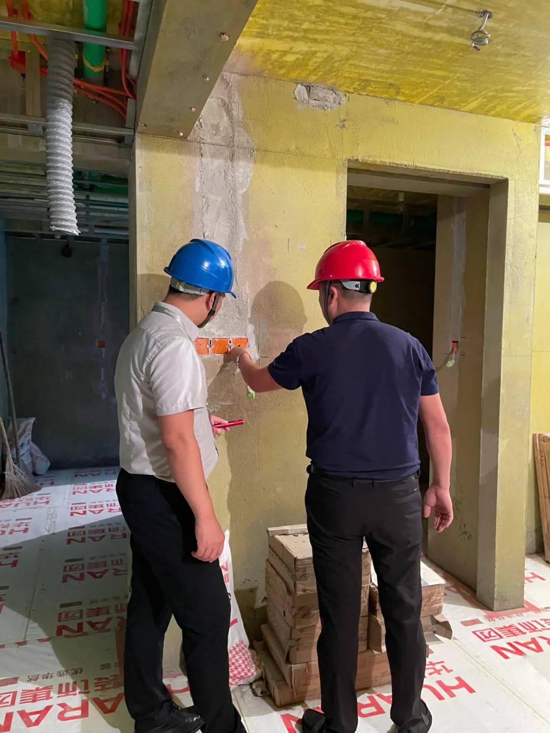 工地实拍|施工部巡检跟拍报告_检验_工艺_华派