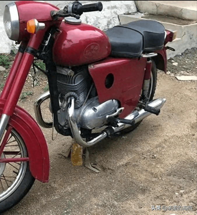 网友公认80~90年代曾经很火很经典的那些摩托车,你骑过哪一款?