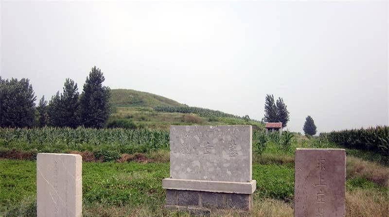 本省外县市墓有:诸城市石桥子,九台镇,梁山县梁山,泰安市东平县白佛山