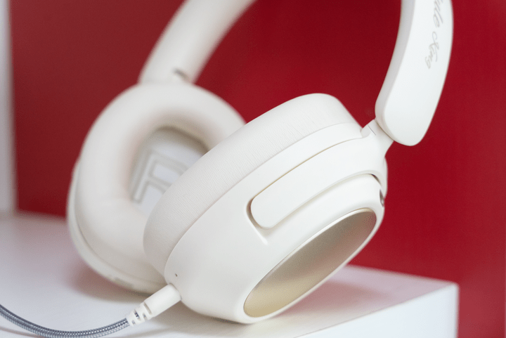 续航、音质双拔尖，48dB混合降噪，灵野G6头戴式耳机体验拉满