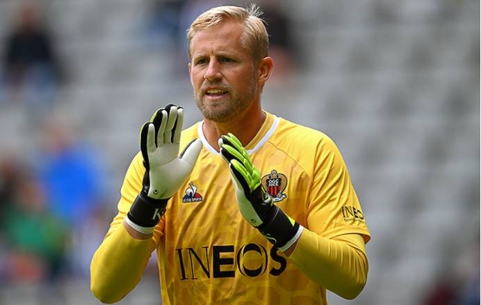 门将舒梅切尔离开尼斯后将前往比利时_丹麦_安德莱赫特_比赛