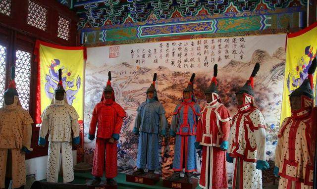 已亡100多年的清朝，为何还有守墓人？谁来给他们发工资？