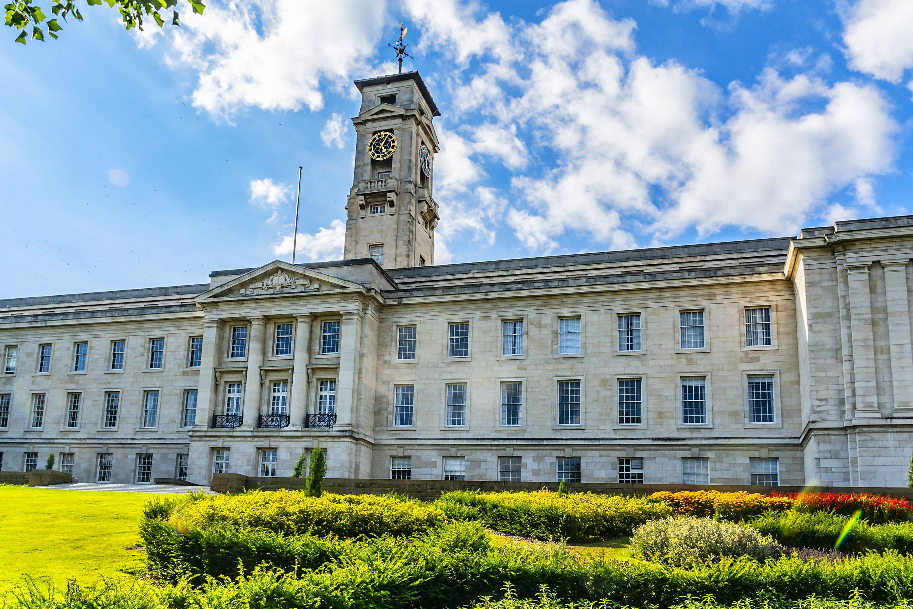为什么留学要选择英国诺丁汉大学_服务_求职_卓越