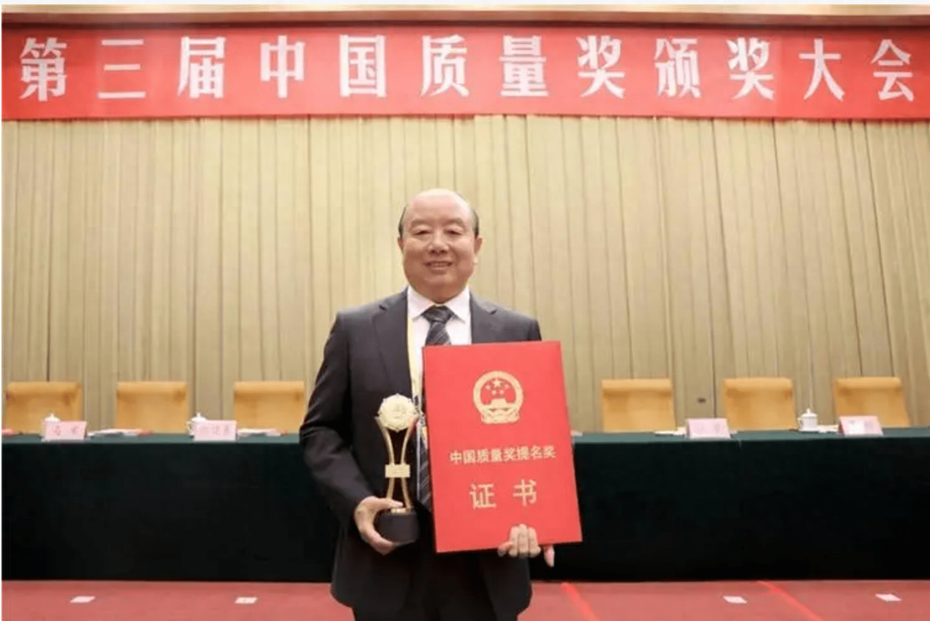 广东揭阳这个县4位富豪,财富都超3百亿,兄弟俩卖洗衣粉赚480亿_普宁