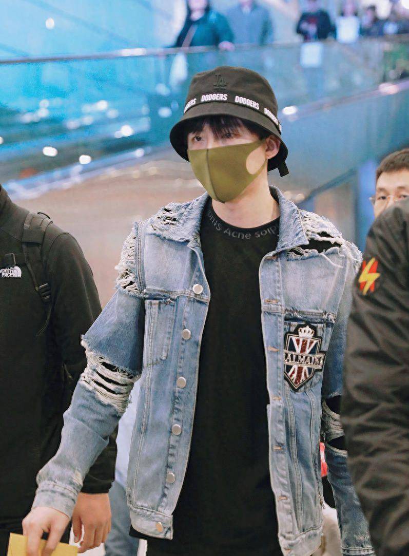 刘宇宁和王子文的甜蜜官方宣布?情侣装身高差太可爱了!