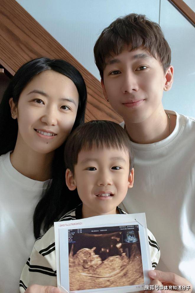 短道世界冠军成赢家,网友:老妻少夫_刘秋宏_韩天宇_夫妻