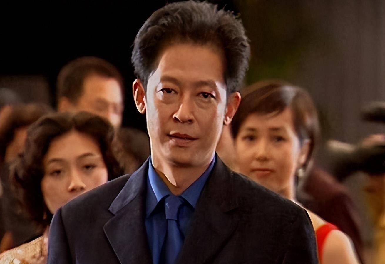 同样是演"黑老大",把陈道明和王志文放在一起看,差别就出来了_观众_志