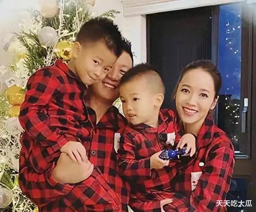 曝侯佩岑难嫁豪门原因:被前男友妈妈怼,没一句实话,母亲作风差_人家