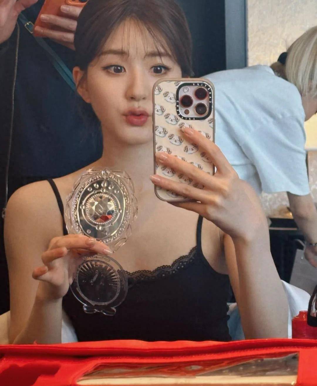 娱乐圈又少一张甜宠脸_感觉_鼻子_网友