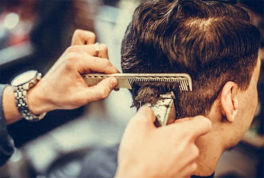 不管男性女性,理发时不要说这3句话,不是迷信,记得告诉家里人_修剪