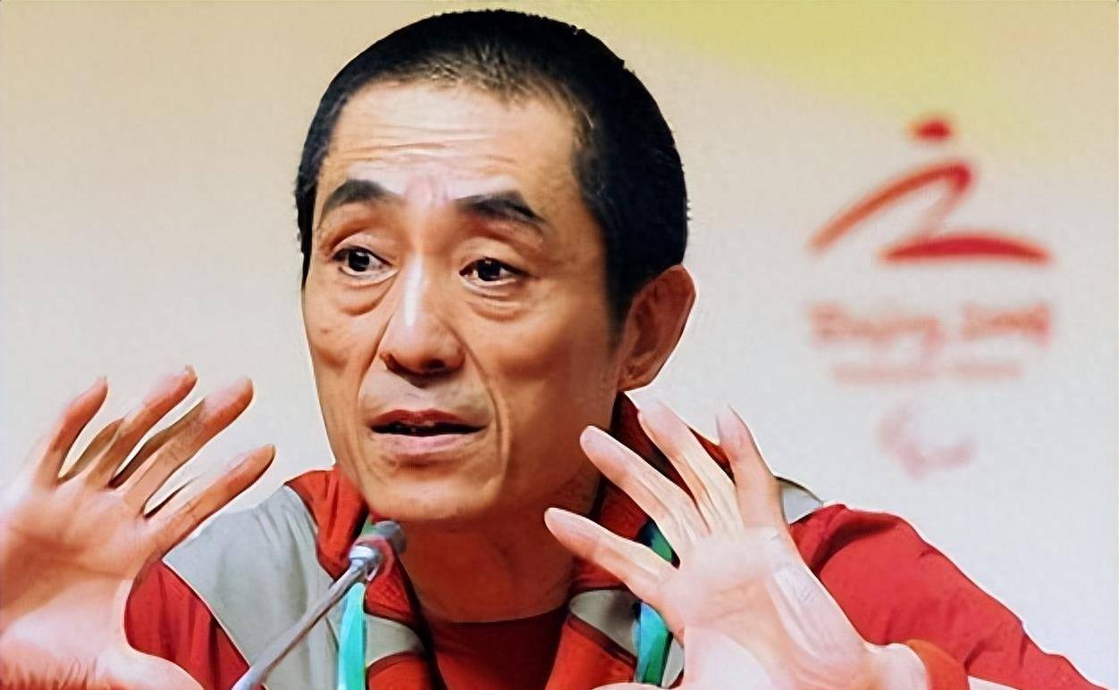 张艺谋自2008年担任了北京奥运会开幕式总导演的职位之后,其财富迅速