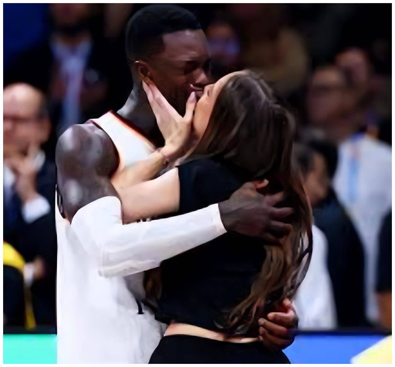 离开湖人当世界杯mvp,31岁模特娇妻1米79:儿女双全_罗德_艾伦_德国