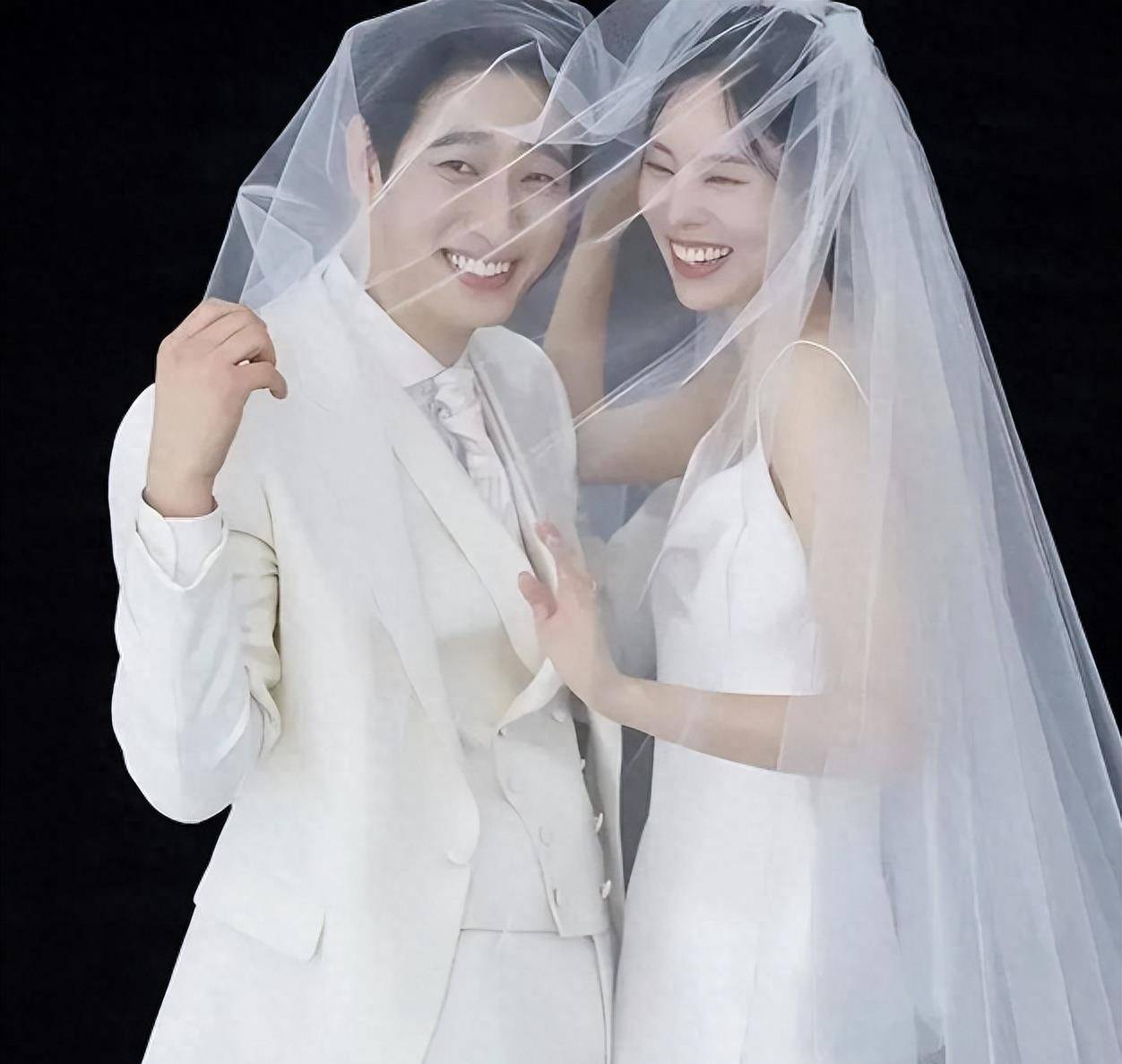 韩国尹博结婚图片