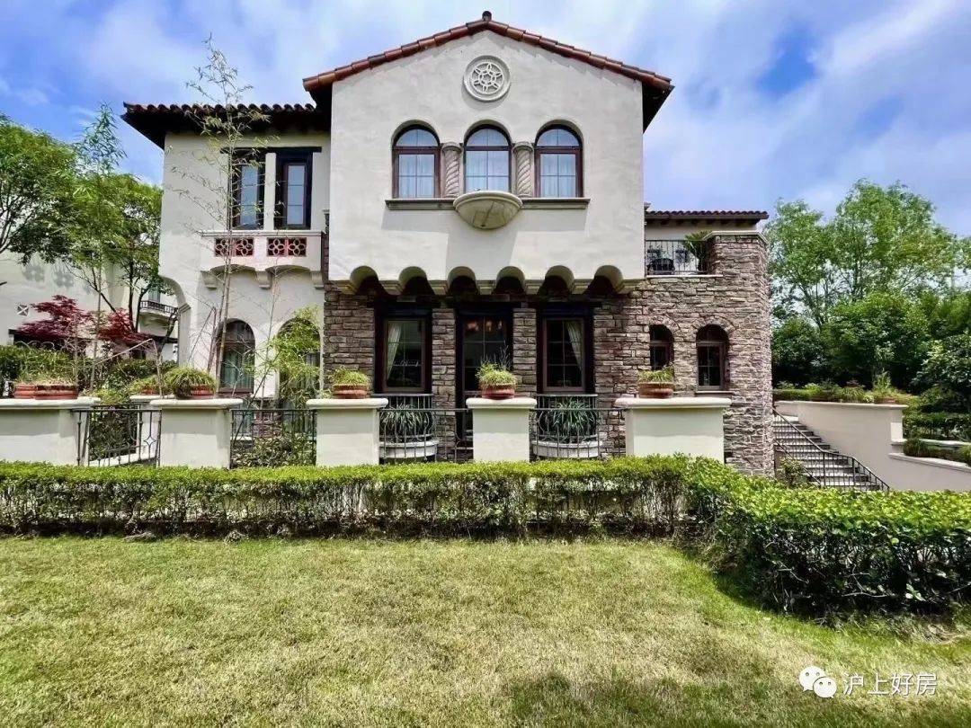 松江佘山『同润圣塔路斯』独栋别墅总价3033万起 !附看房预约通道!