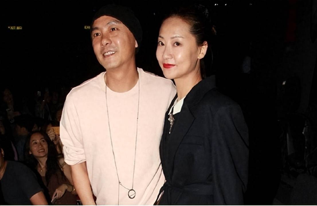 张茜裸婚嫁给张卫健,恩爱16年为什么却一直没生孩子?