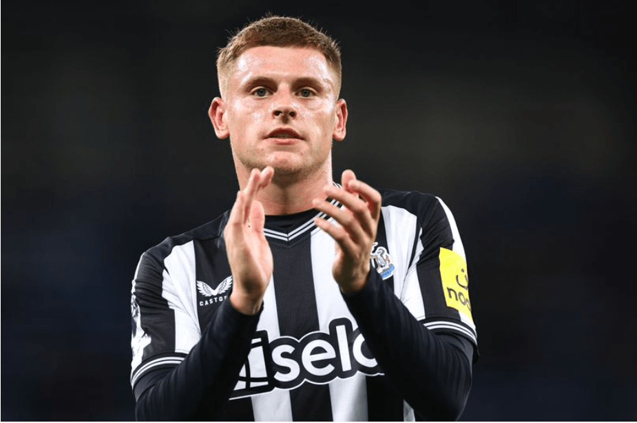 哈维·巴恩斯敦促苏格兰转会,因为纽卡斯尔联队球星告诉"他会参加比赛