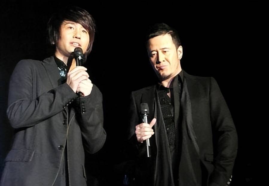 杨坤:直言刘德华不是歌手,内涵李宇春不会唱歌,却吃了3年软饭_那英