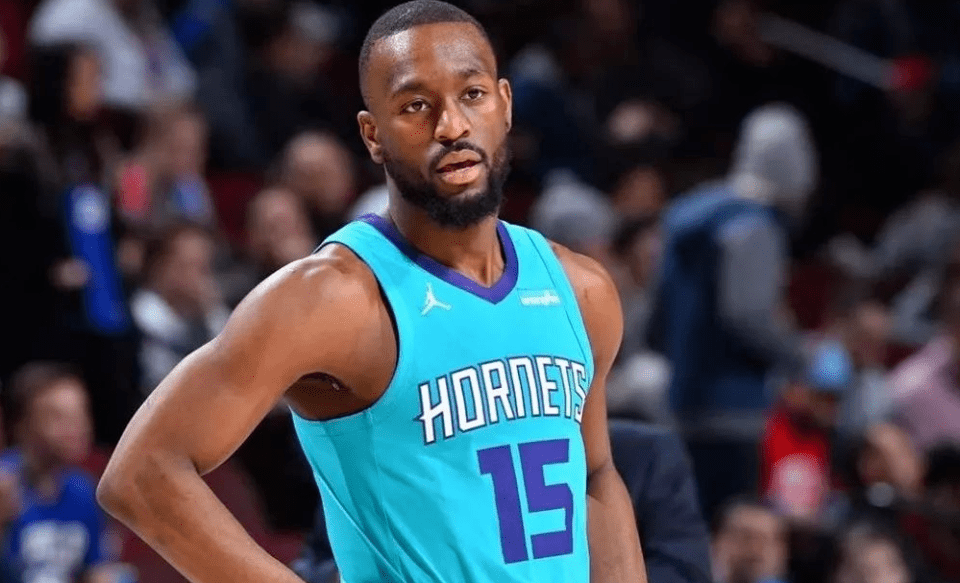 生涯4次入选全明星,1次三阵,得分14000 ,在黄蜂队绝对算是名宿,未来