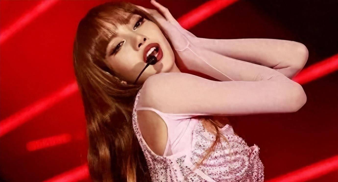 lisa疯马秀开场画面疑曝光!