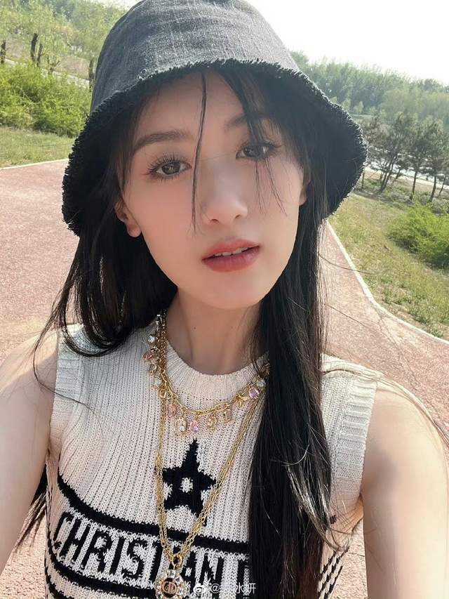 在去年被罚后,袁冰妍工作室就发过声明,深刻反省,按法整改,补缴税款.